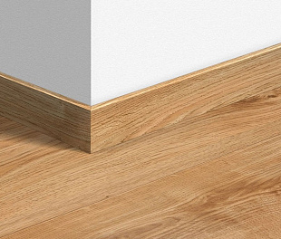 Виниловый плинтус Quick-Step Livyn 48х12 мм